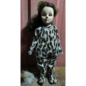 Vintage‎ 1975 Effanbee Wizard of Oz Cowardly Lion Doll - Disturbingly Delightful